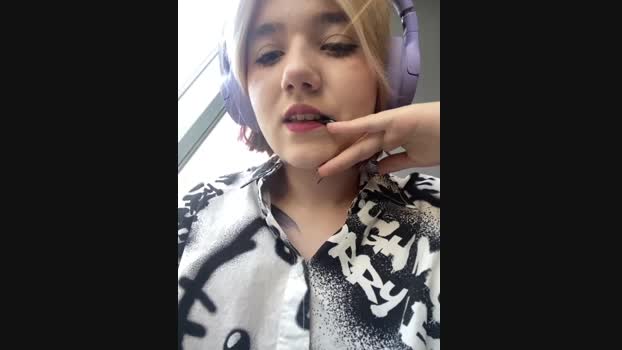 Baby__Naughty StripChat Female 05-02-2025
