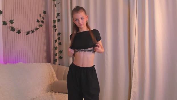 CindyGarrison StripChat Female 04-02-2025