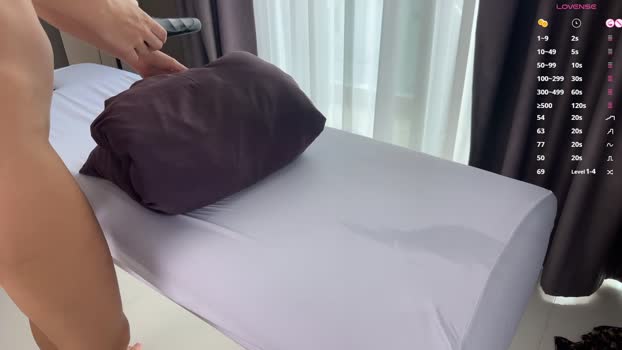 Eva_Nathan StripChat Female 04-02-2025