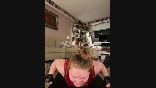 GingerSnap33 StripChat Female 04-02-2025