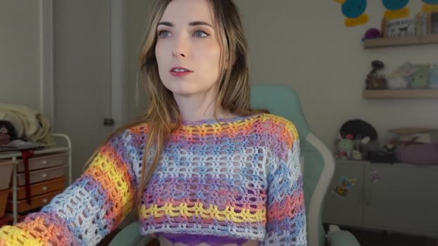 Lil_blueberry MyFreeCams Female 04-02-2025