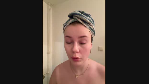 MaribelRiver StripChat Female 04-02-2025