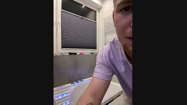 NickyGold_Official StripChat Female 04-02-2025