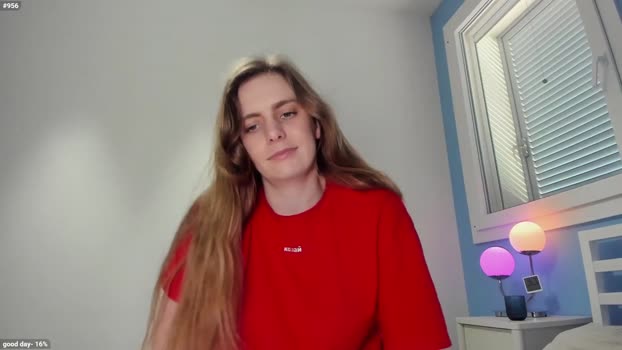 Personage MyFreeCams Female 05-02-2025