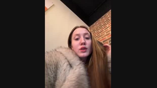 Sophie_Avory StripChat Female 04-02-2025