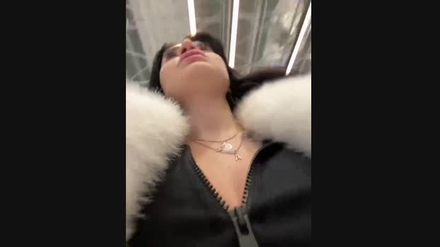 Wet__Bunny StripChat Female 05-02-2025