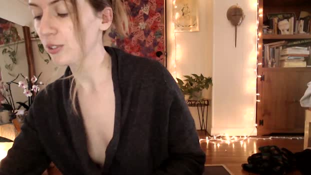 WildflowerEm MyFreeCams Female 04-02-2025