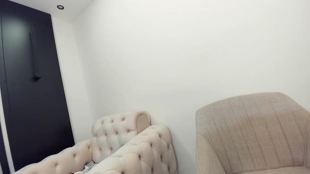 ehotlovea Chaturbate Female 04-02-2025