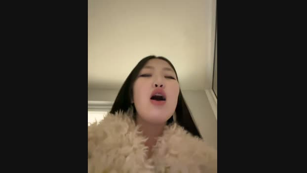 Aiko_Yumi StripChat Female 05-02-2025