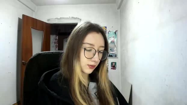 CandyyCrushh MyFreeCams Female 06-02-2025