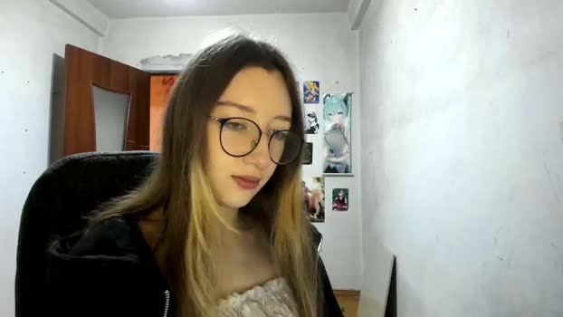 CandyyCrushh MyFreeCams Female 06-02-2025