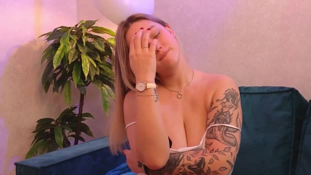 JessRosen StripChat Female 06-02-2025