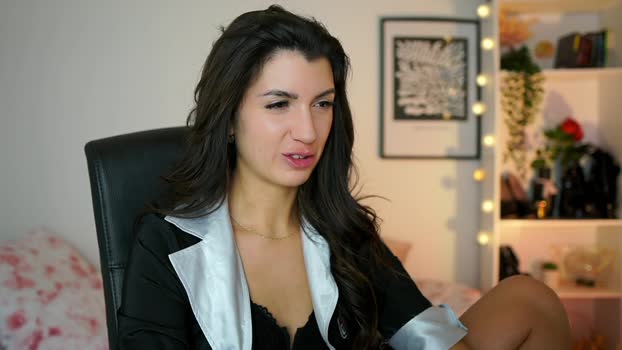 Julia_Roca MyFreeCams Female 05-02-2025