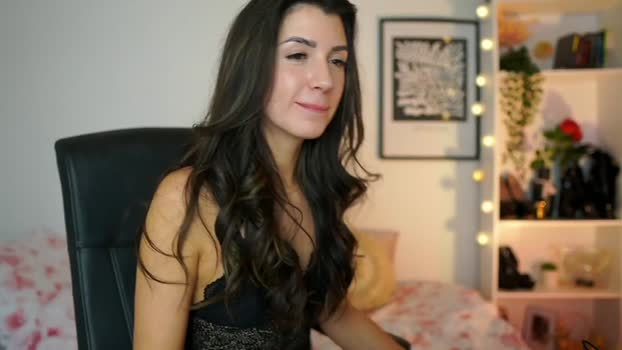 Julia_Roca MyFreeCams Female 05-02-2025