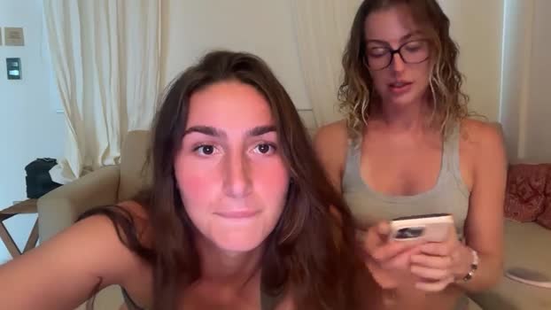 Kikiii_xx MyFreeCams Female 05-02-2025