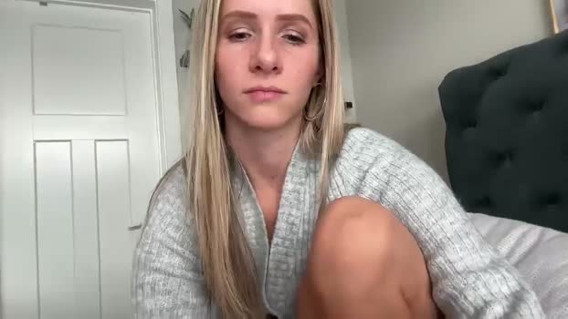 Lucylux1 MyFreeCams Female 05-02-2025