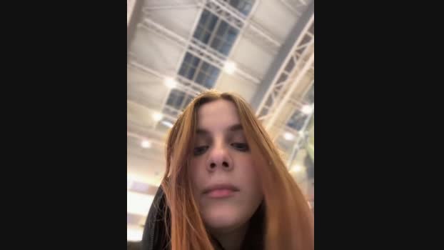 Luna__Mur StripChat Female 06-02-2025