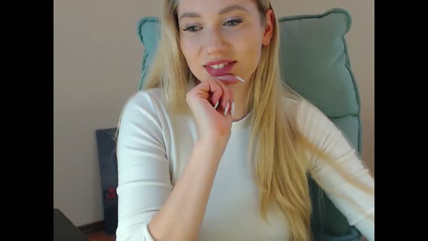 Miss_Sylvia MyFreeCams Female 05-02-2025