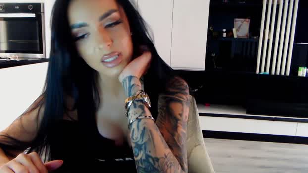 NicoleCrystal MyFreeCams Female 06-02-2025