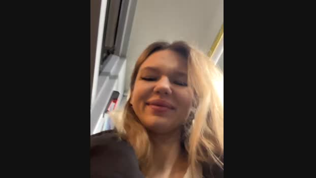 Oh_Anna StripChat Female 05-02-2025