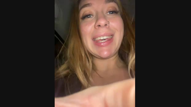 Sweet___Emily StripChat Female 05-02-2025