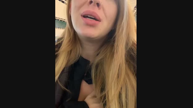 Sweet___Emily StripChat Female 06-02-2025