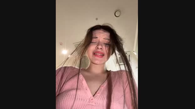 Times__Square StripChat Female 06-02-2025