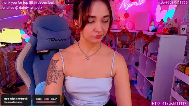 nym_x MyFreeCams Female 05-02-2025