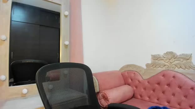 pamela_suarez MyFreeCams Female 05-02-2025