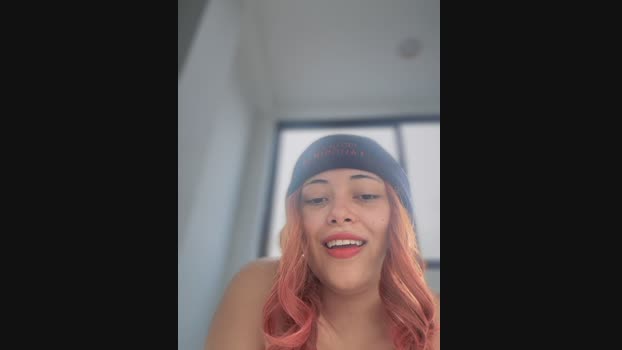 seraphine23 StripChat Female 05-02-2025