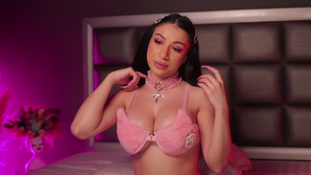 Anais_Bloom StripChat Female 06-02-2025