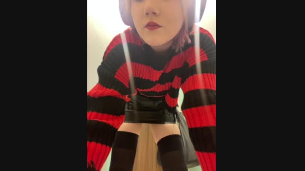 Baby__Naughty StripChat Female 07-02-2025