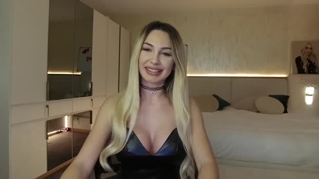 BlondeIsBack MyFreeCams Female 06-02-2025