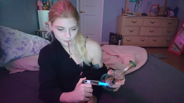 DuckChan0 MyFreeCams Female 07-02-2025