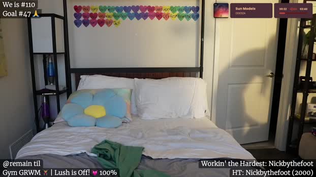 Gia_Hill MyFreeCams Female 06-02-2025