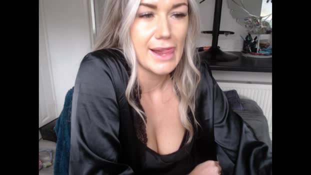 LovelyLucy25 MyFreeCams Female 07-02-2025