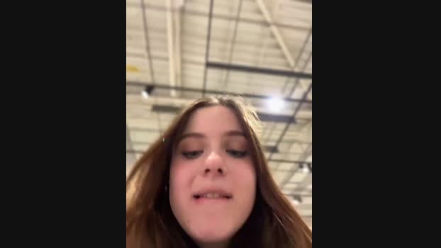 Luna__Mur StripChat Female 06-02-2025