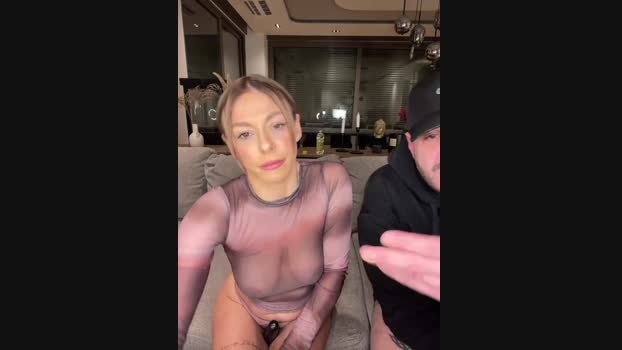 SexOnMyLvL StripChat Female 06-02-2025