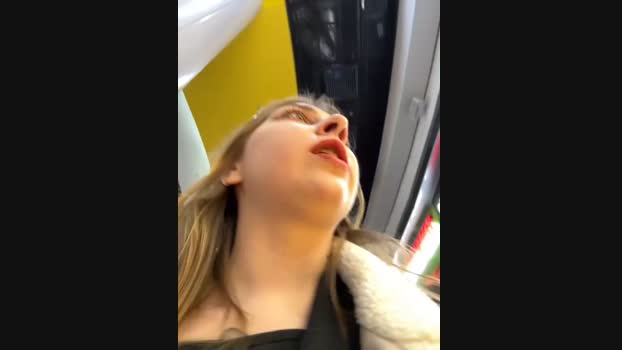 Sunny___Bunny StripChat Female 06-02-2025