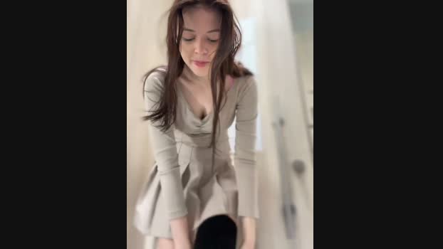 Times__Square StripChat Female 06-02-2025