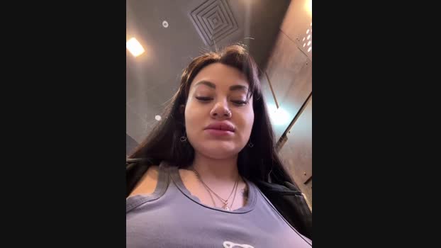 Wet__Bunny StripChat Female 06-02-2025