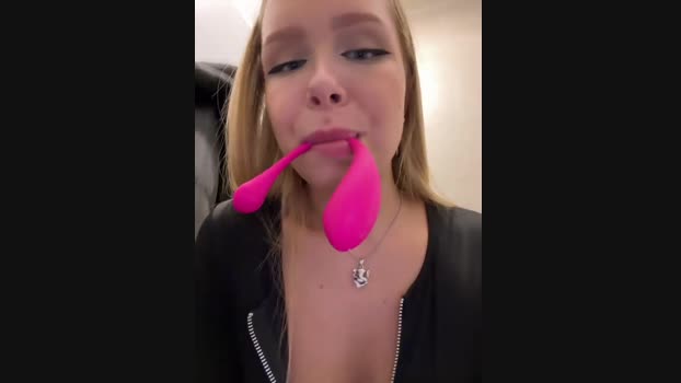 mur_girl StripChat Female 07-02-2025