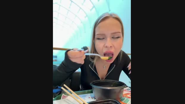 mur_girl StripChat Female 07-02-2025