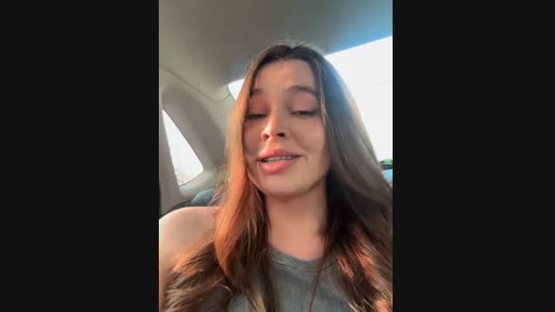 nicole111 StripChat Female 07-02-2025