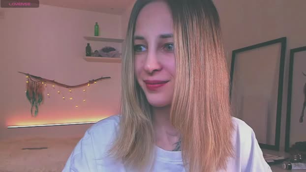 _Bruksa_ StripChat Female 07-02-2025