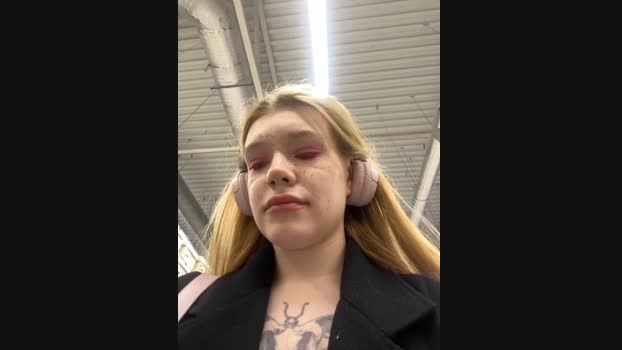 Honey___Hot StripChat Female 07-02-2025