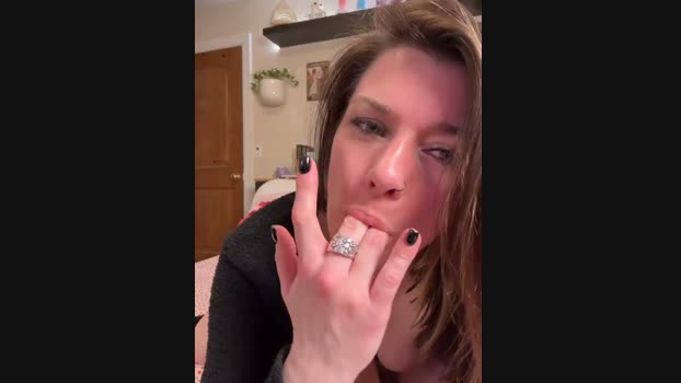 LadyLena1 StripChat Female 07-02-2025