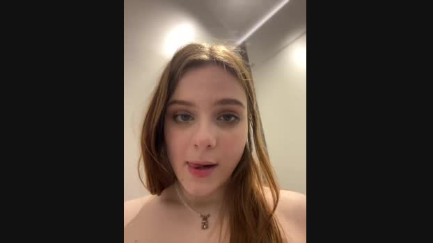 Luna__Mur StripChat Female 07-02-2025