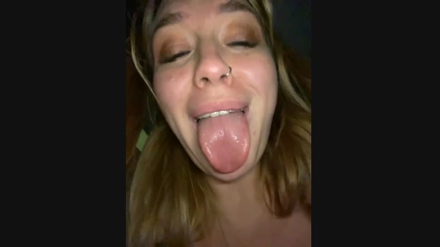 Sweet___Emily StripChat Female 07-02-2025