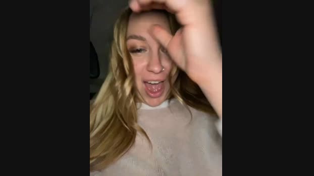 Sweet___Emily StripChat Female 07-02-2025